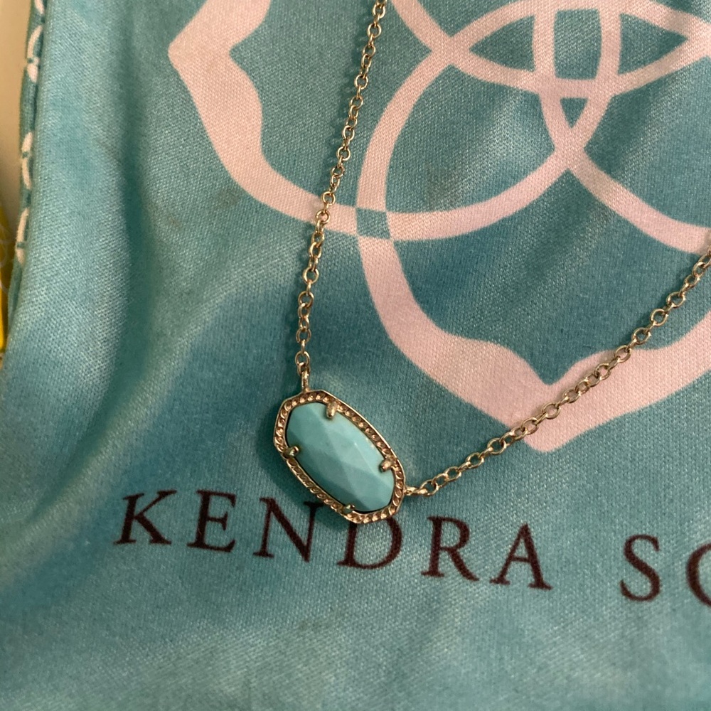 Kendra Scott Elisa necklace